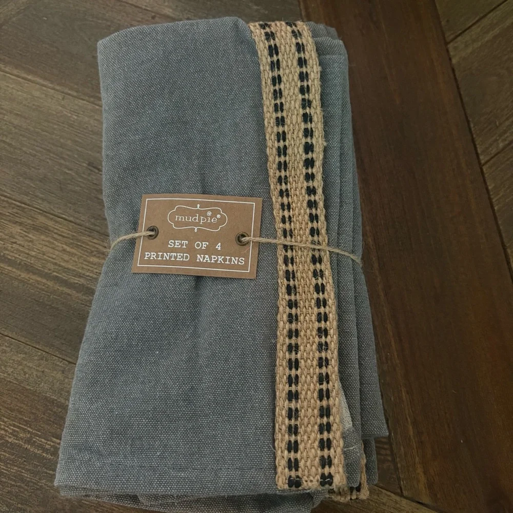 Mud Pie new tag